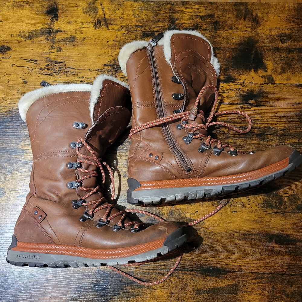 Merrell Tan Leather Lace-Up Boots